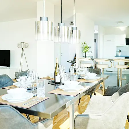 Remark - Penthouse Mit 360 Grad Dachterrasse